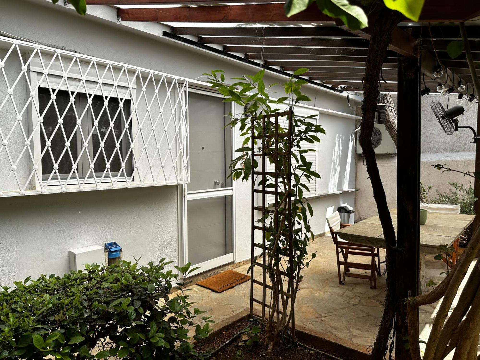 Antonis'S Garden House Lägenhet Aten Exteriör bild